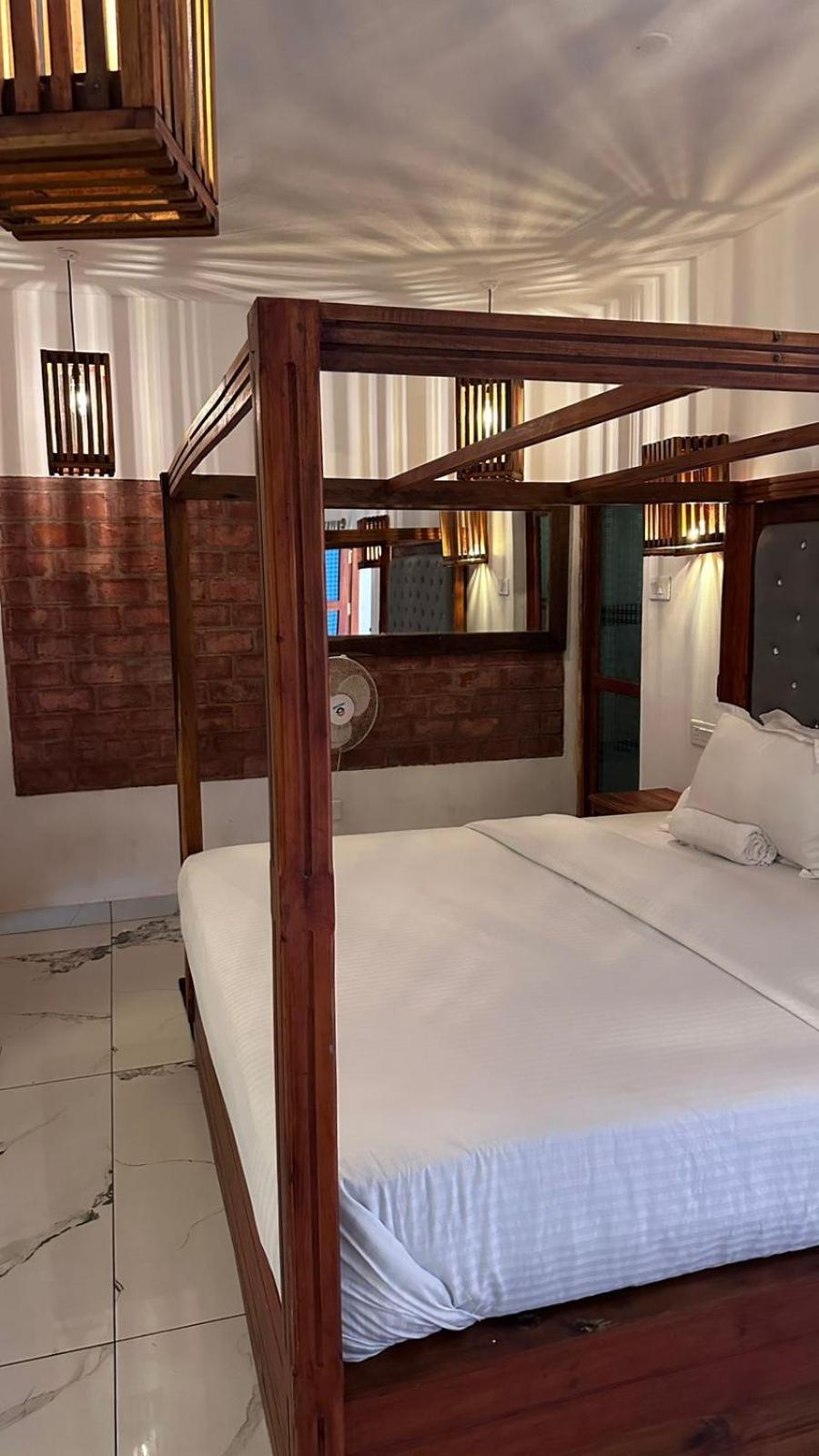 Nidra By Sarwaa Bed & Breakfast Varkala Dış mekan fotoğraf