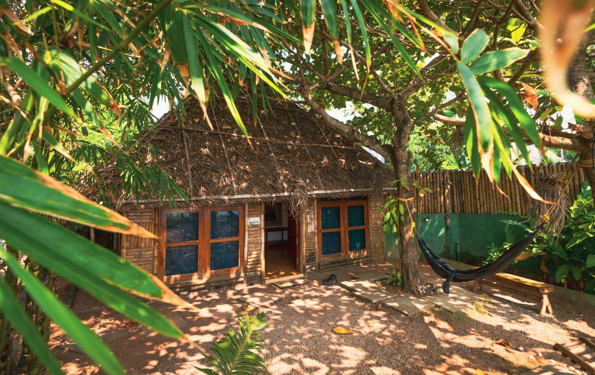 Nidra By Sarwaa Bed & Breakfast Varkala Dış mekan fotoğraf